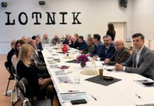 Zielona Góra. Radny Kornalewicz: – Chcemy odtworzenia klasy pilotów w „Lotniku” (ZDJĘCIA)