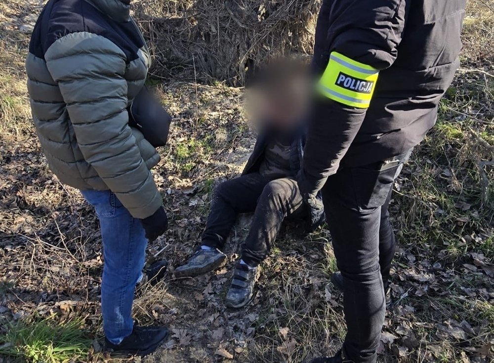 Wstrząsające zabójstwo. 17-latek siekierą zamordował dwie osoby i nagrał film (ZDJĘCIA)