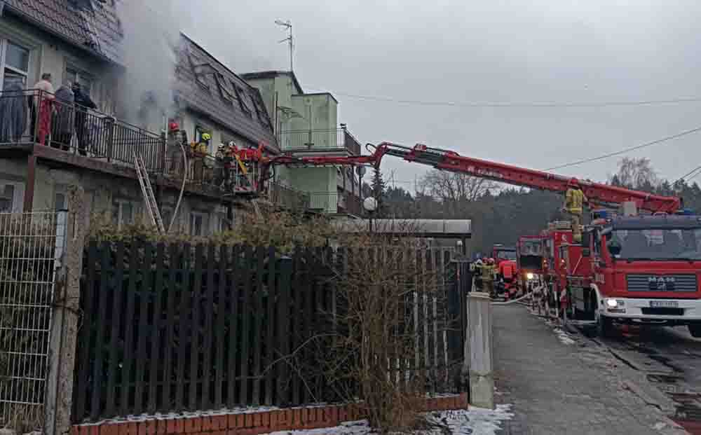 Pożar Domu Pomocy Społecznej w Szczawnie. Trwa walka o życie jednej osoby