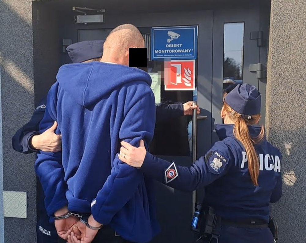 Pijany groził rodzicom spaleniem domu. 53-latek trafił do aresztu