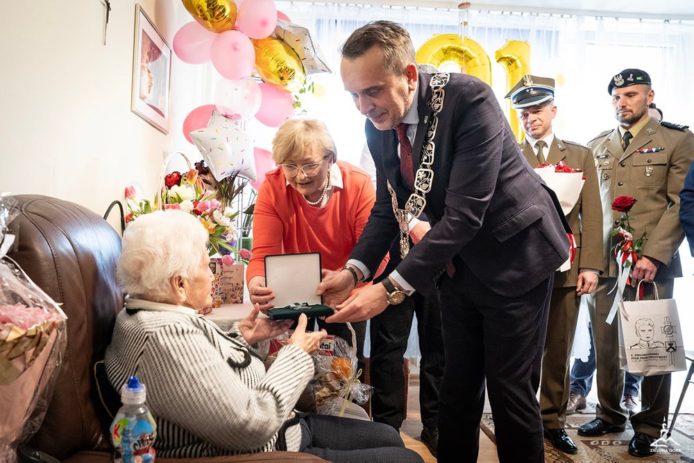 Zielona Góra. Pani Halina skończyła 101 lat. To ostatnia żyjąca żołnierka Armii Krajowej w mieście
