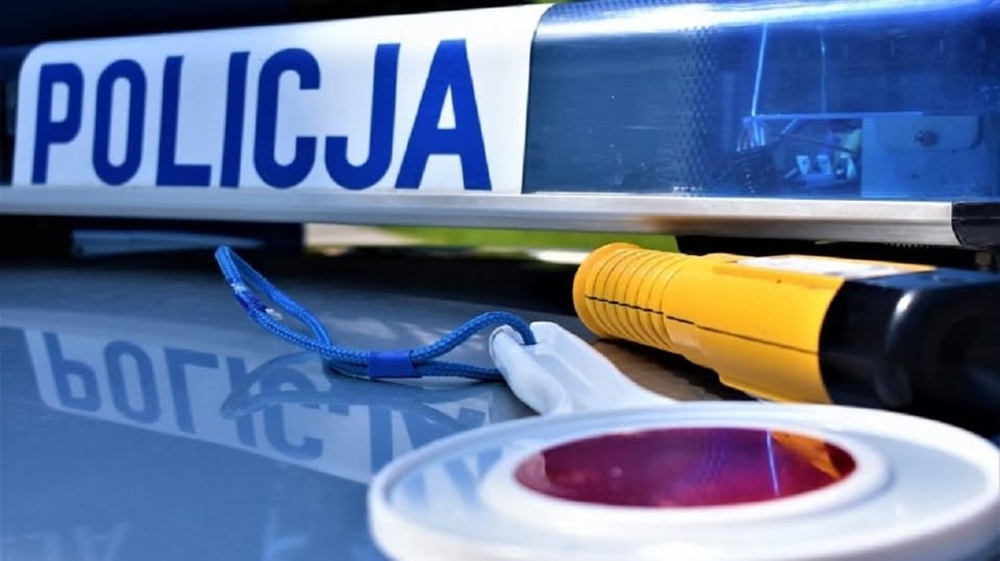 Kierowca ciężarówki zatrzymany po alkoholu. Wcześniej pędził 80 km/h w terenie zabudowanym