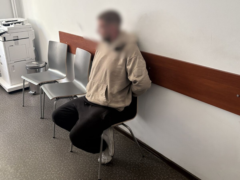 Ukradł Fiata i uciekał przed policją. Pościg zakończył się zatrzymaniem 35-latka
