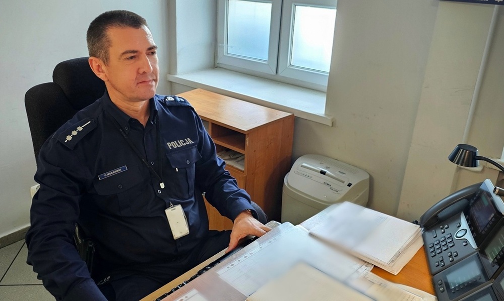 15-latka uratowana przed próbą samobójczą. Policyjni dyżurni odnaleźli ją, mając tylko adres e-mail