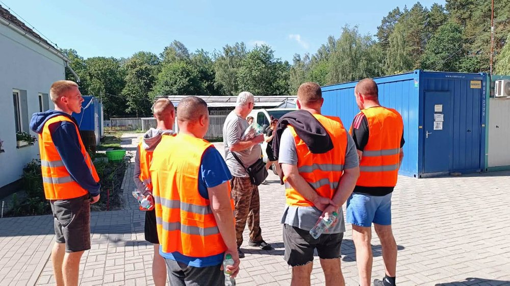 Zielona Góra. Brawo! Osadzeni z aresztu śledczego zrobili kawał roboty w schronisku dla bezdomnych zwierząt (ZDJĘCIA)