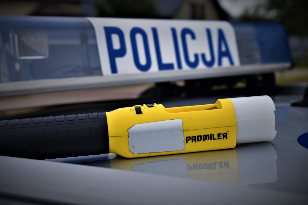 Po służbie zatrzymał pijaną kierującą. Kobieta miała 2,2 promila alkoholu