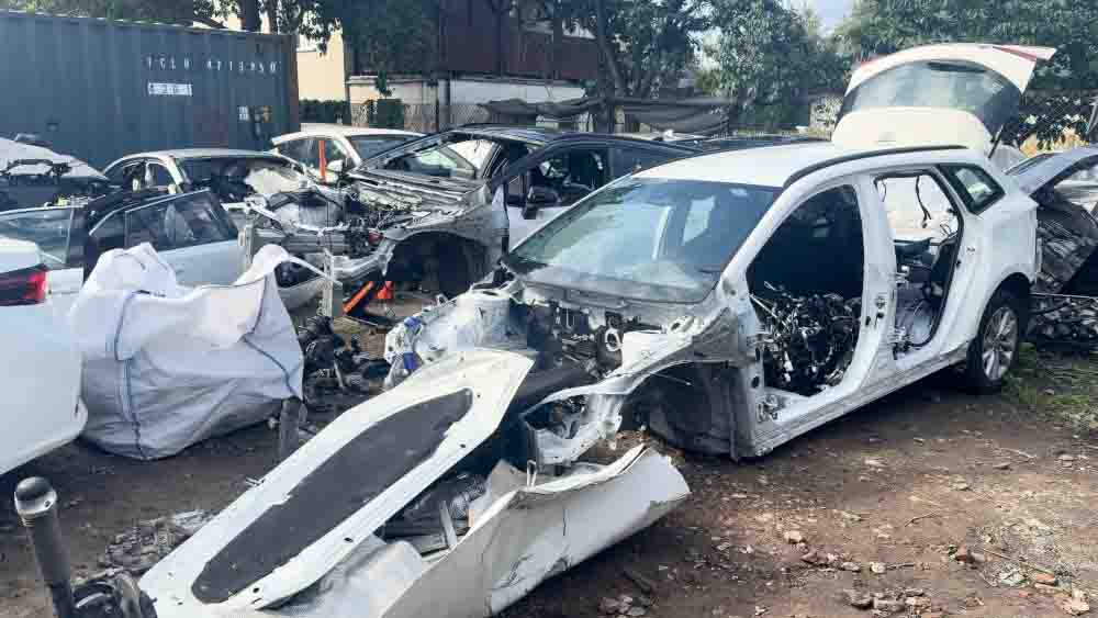 Szajka kradła tylko Toyoty. Ładowali je na lawetę i odjeżdżali