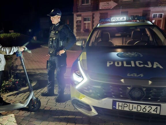 16-latek jechał hulajnogą po alkoholu. Sąd zakazał mu kierowania pojazdami na 47 miesięcy