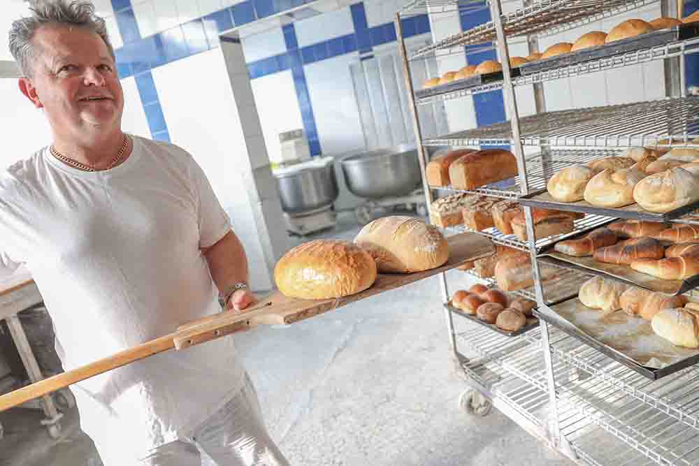Żytni chleb z piekarni Brots w Zielonej Górze bez konserwantów. Doskonały produkt regionalny